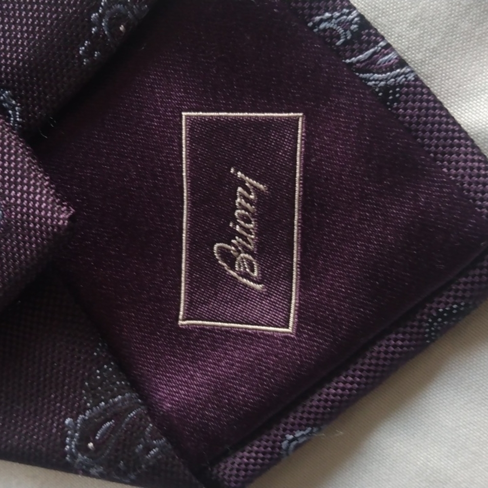 Brioni Men Purple Skinny Paisley Authentic Silk Tie